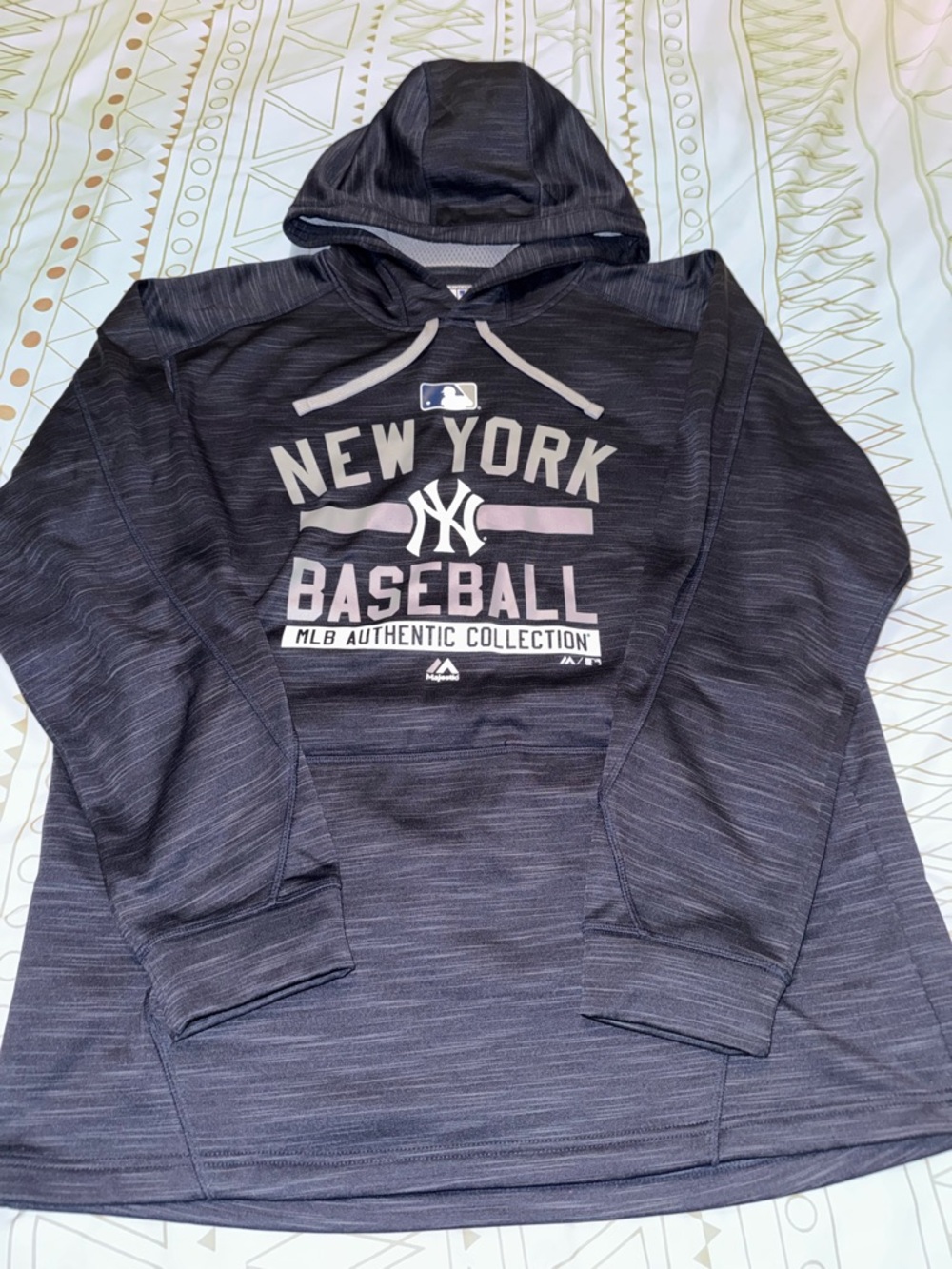 Majestic Ny Yankees Hoodie Men’s Size L
